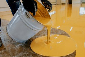 آموزش نصب کفپوش اپوکسی روی سیمان